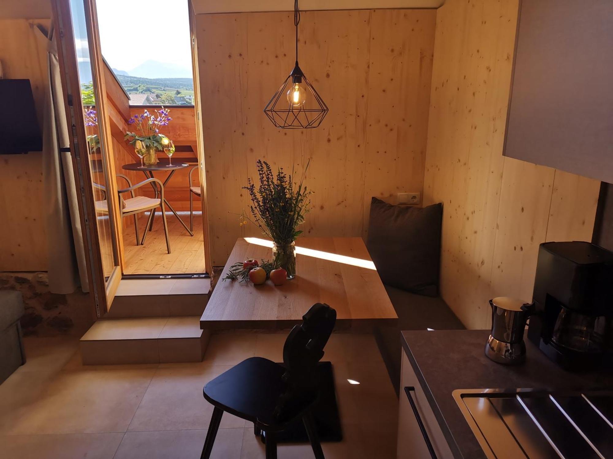 Apartamento Ansitz Grustdorf Appiano Sulla Strada Del Vino Exterior foto